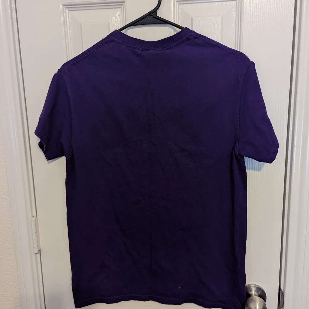 Tshirt - Picture 4 of 5